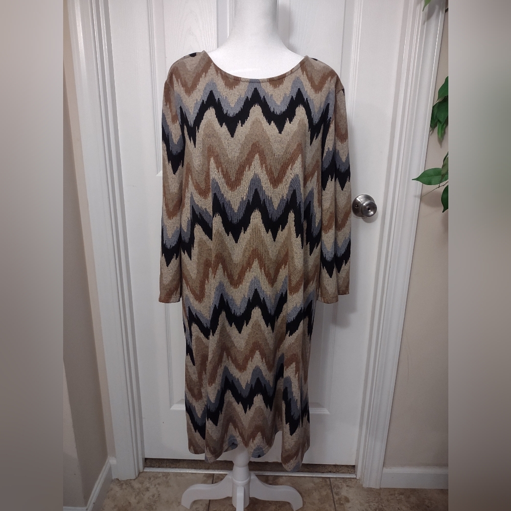 Tacera Dress